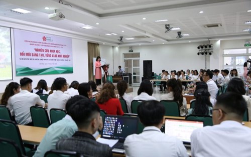 Sinh viên Đại học Đông Á: Ứng dụng trí tuệ nhân tạo vào nghiên cứu khoa học, tiếp cận mục tiêu khởi nghiệp