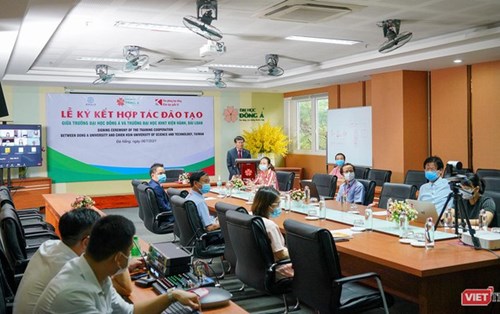 H Đông Á và ĐH KHKT Chien Hsin hợp tác toàn diện đào tạo, nghiên cứu và chương trình thực tập hưởng lương 1 năm cho SV