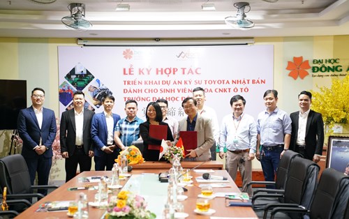 Triển khai dự án kỹ sư Toyota Nhật Bản dành cho sinh viên Đại học Đông Á