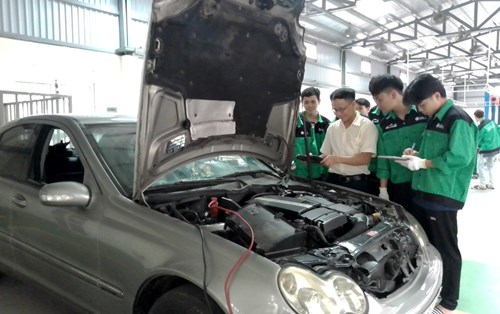 Học Ô tô tại Đại học Đông Á có gì hot!!!!!