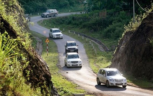 Kinh nghiệm "sống còn" khi đi đường đèo núi