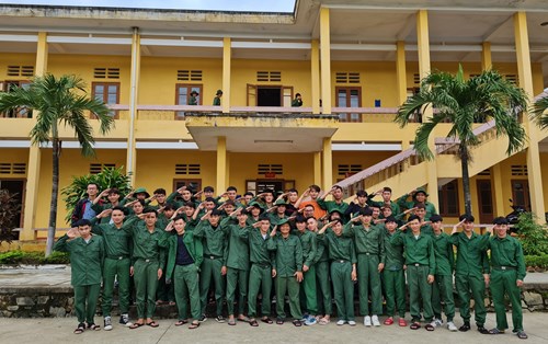 Học kỳ quân sự tại Quân khu 5