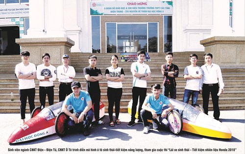 Đại học Đông Á tham dự cuộc thi lái xe sinh thái năm 2019